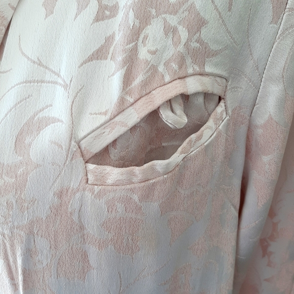 VICTORIA'S SECRET ROBE - Picture 3 of 14